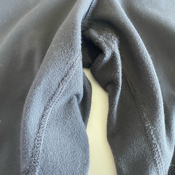 Lululemon Tech Mesh WunderUnders - size 6 - Picture 2 of 4